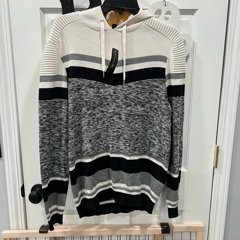 NWT INC sweater
